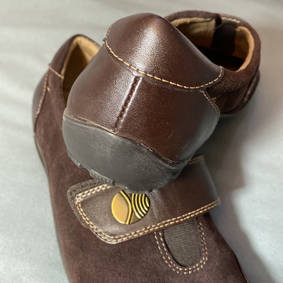 Naturalizer Leather Suede Velcro Slip-on Loafers - Picture 8 of 12